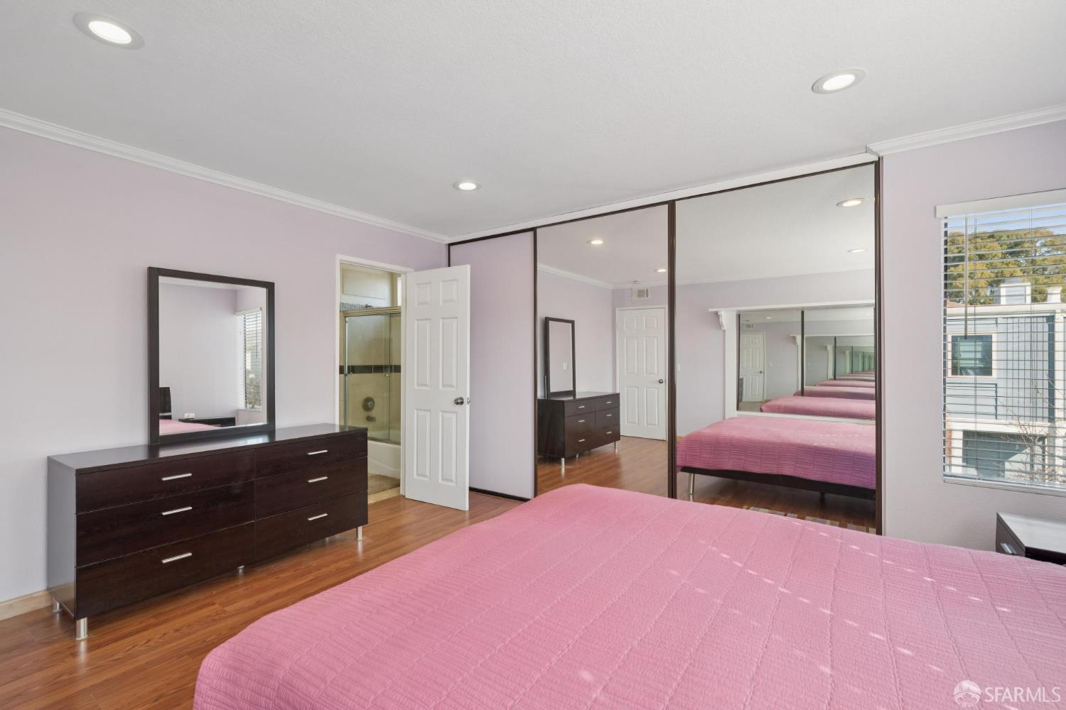 Detail Gallery Image 22 of 35 For 310 Atlas Dr #1,  Hercules,  CA 94547 - 2 Beds | 1/1 Baths