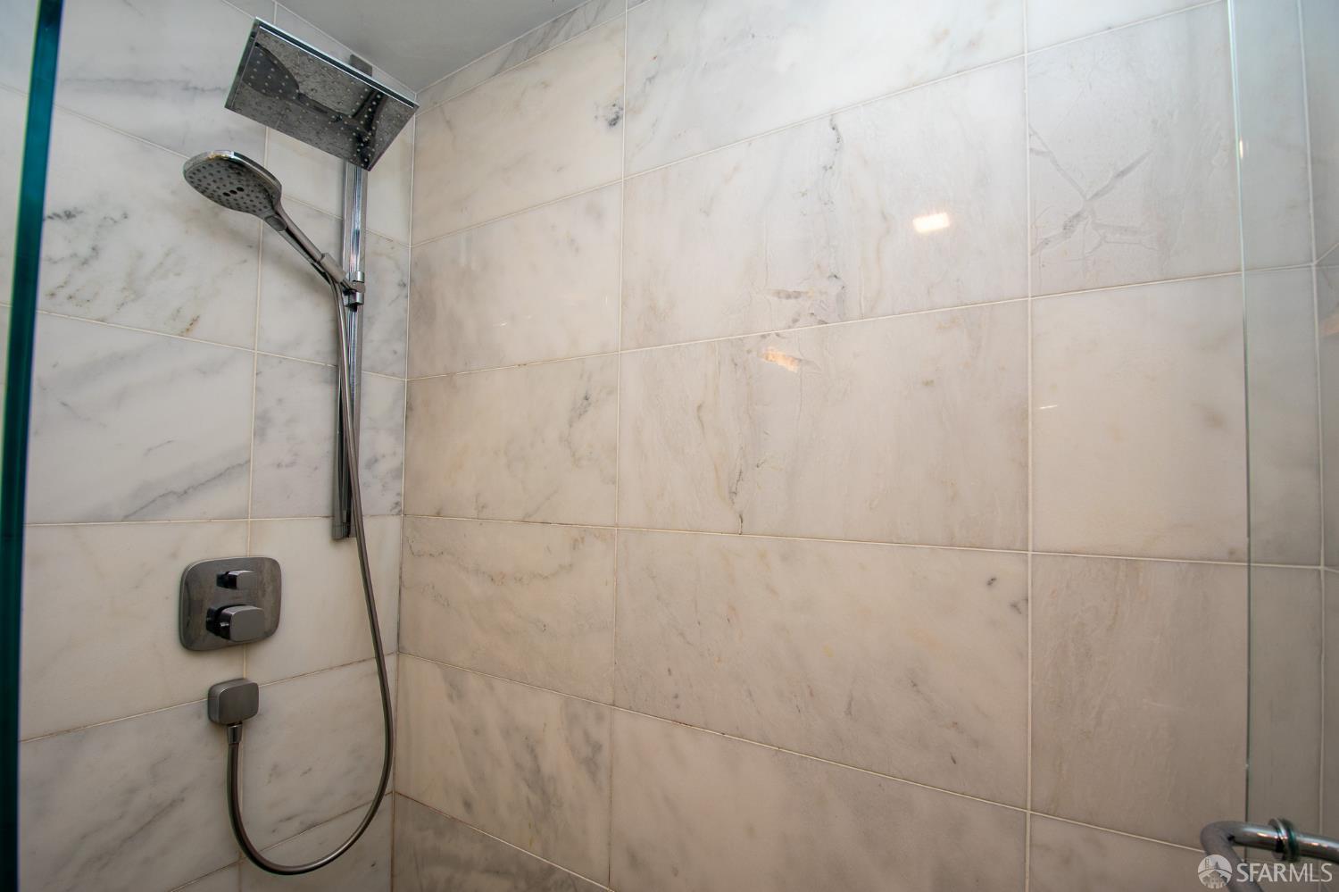 Detail Gallery Image 6 of 15 For 127 Knockash Hill, San Francisco,  CA 94127 - 1 Beds | 1 Baths