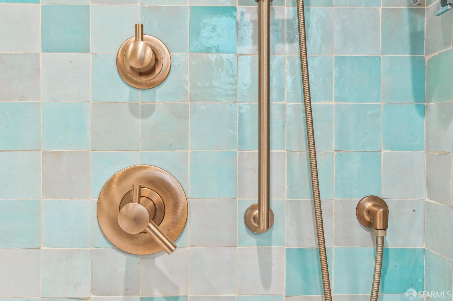 Detail Gallery Image 67 of 94 For 7 Seymour St, San Francisco,  CA 94115 - 5 Beds | 4/2 Baths