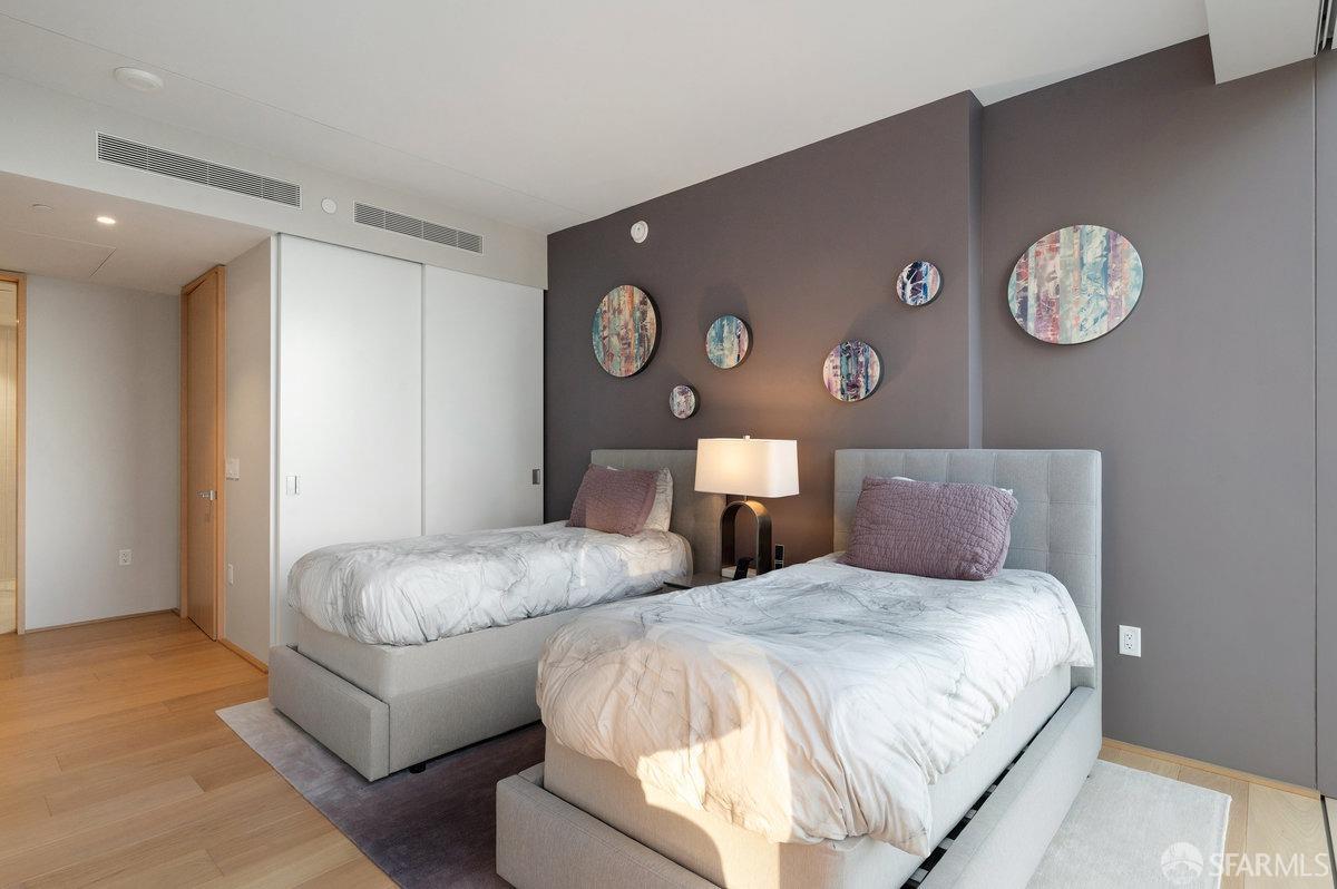 Detail Gallery Image 30 of 62 For 1 Steuart Ln #1702,  San Francisco,  CA 94115 - 2 Beds | 2/1 Baths