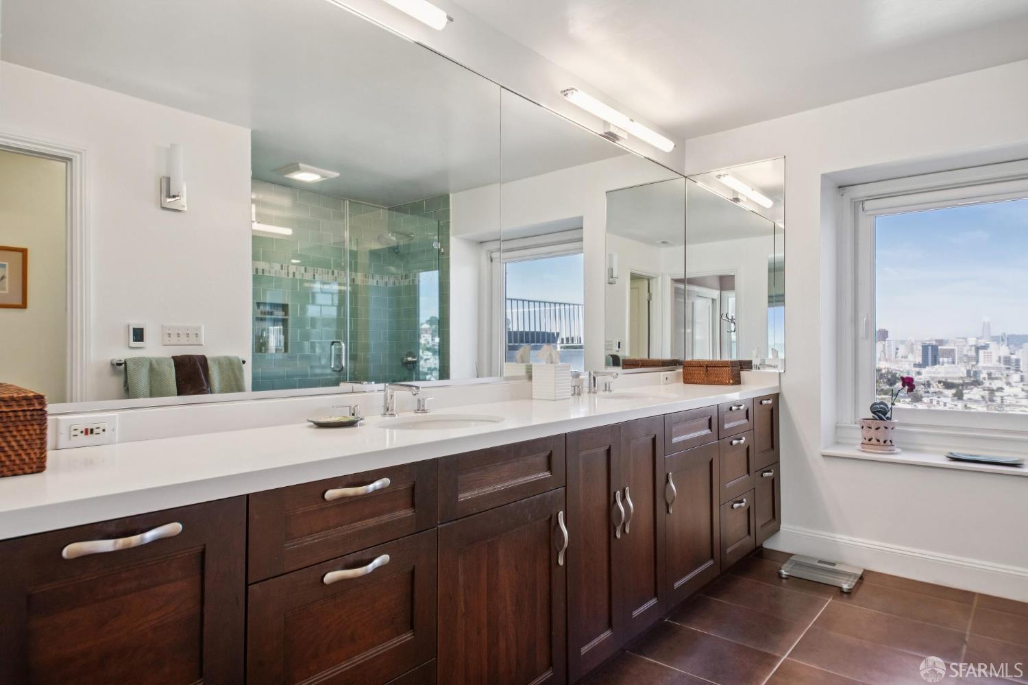 Detail Gallery Image 23 of 47 For 3348 Market St, San Francisco,  CA 94114 - 2 Beds | 2 Baths