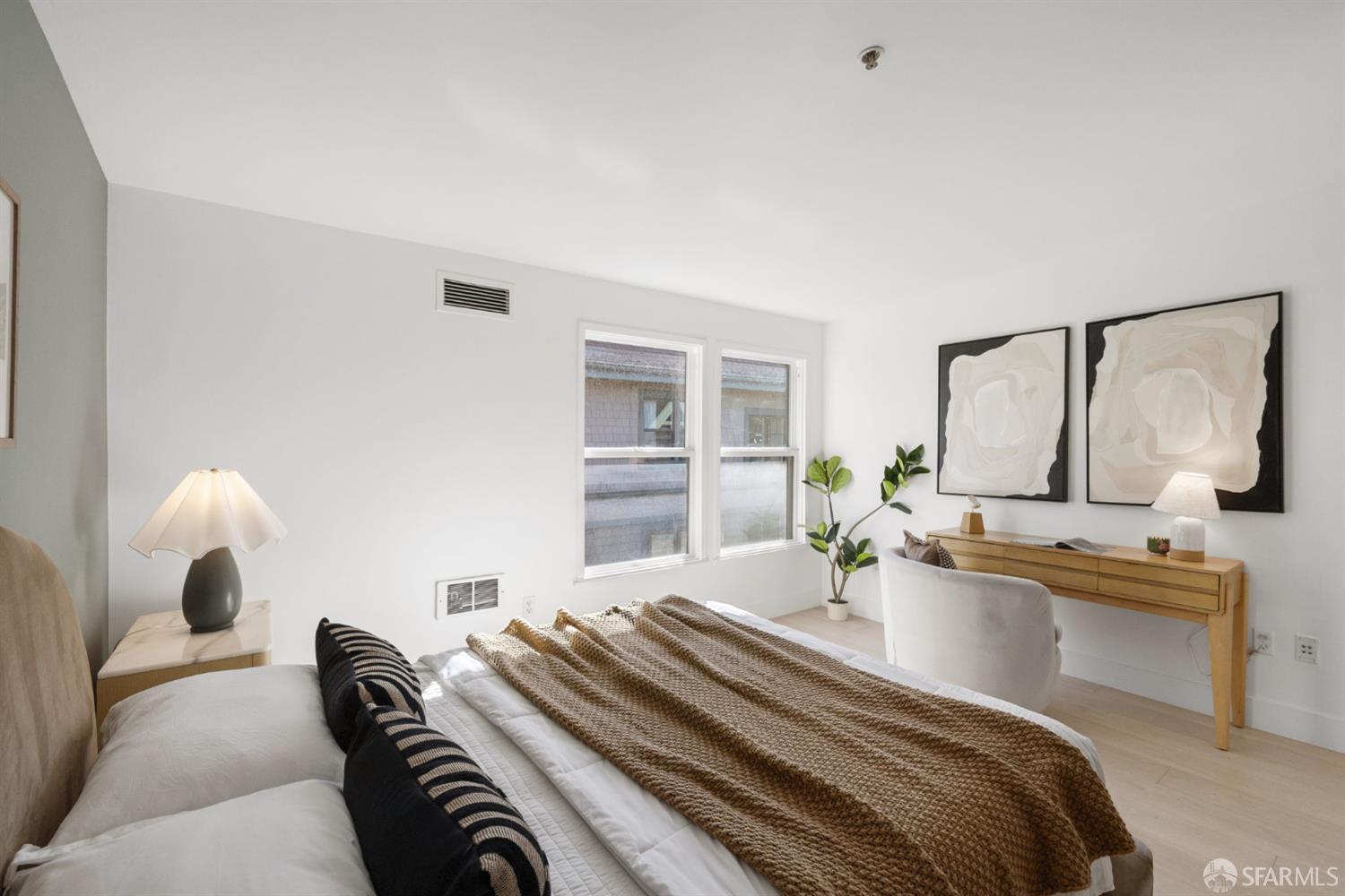 Detail Gallery Image 26 of 52 For 350 Broderick St #320,  San Francisco,  CA 94117 - 3 Beds | 3 Baths