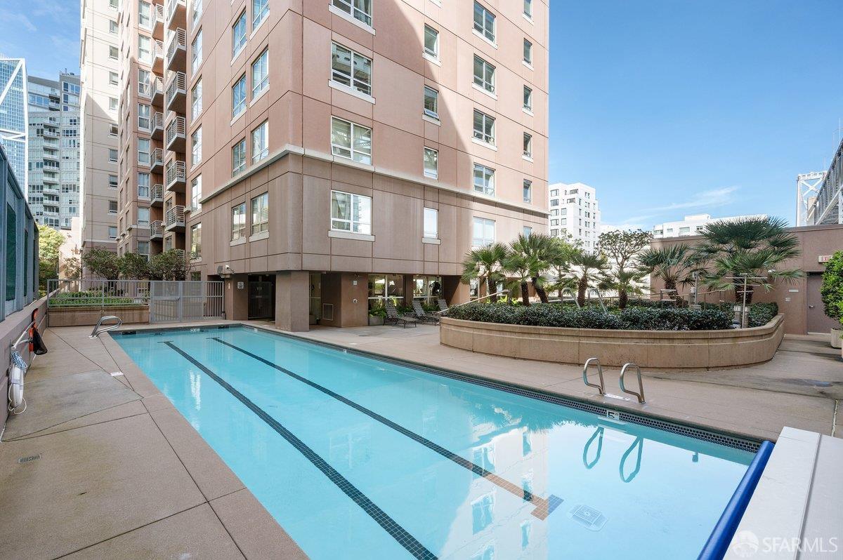 Photo #20: 426112578 Listing: Photo #20