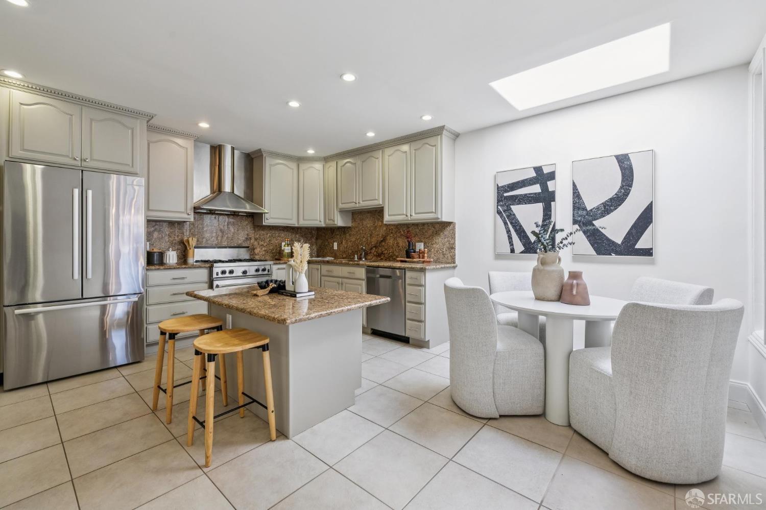 Detail Gallery Image 7 of 35 For 638 38th Ave, San Francisco,  CA 94121 - 3 Beds | 2 Baths