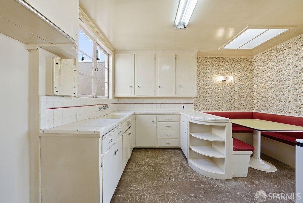 Detail Gallery Image 22 of 62 For 1747 32nd Ave, San Francisco,  CA 94122 - 2 Beds | 1 Baths