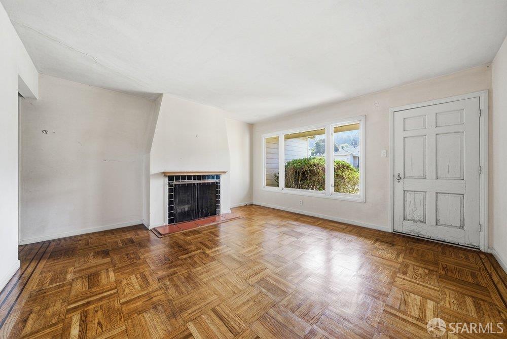 Detail Gallery Image 5 of 49 For 267 Milagra Dr, Pacifica,  CA 94044 - 3 Beds | 1 Baths