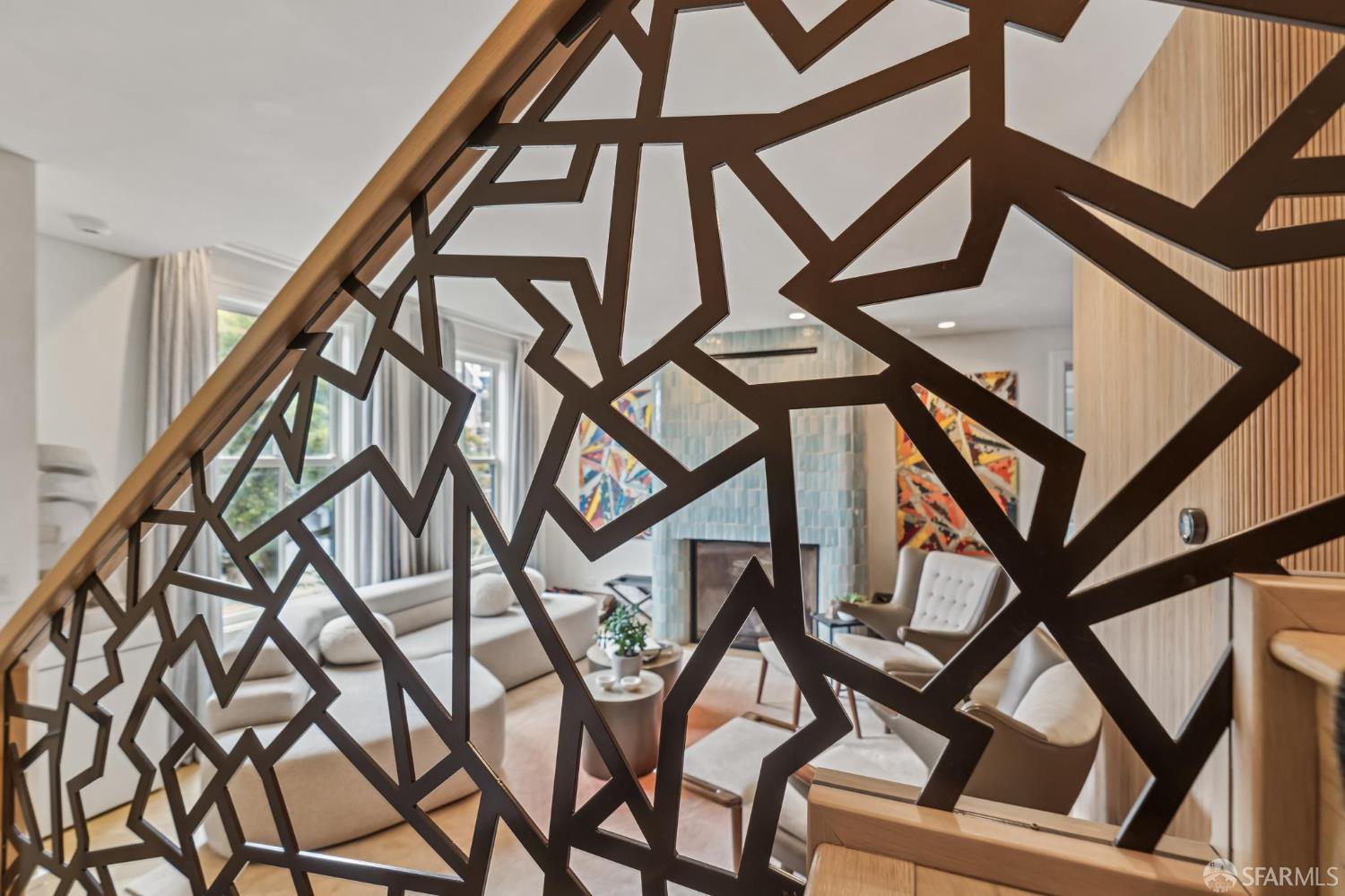 Detail Gallery Image 47 of 94 For 7 Seymour St, San Francisco,  CA 94115 - 5 Beds | 4/2 Baths