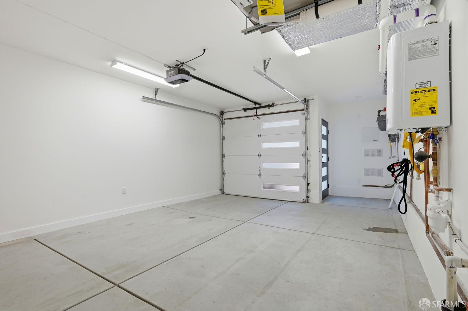 Detail Gallery Image 45 of 53 For 2124 18th Ave, San Francisco,  CA 94116 - 4 Beds | 3/1 Baths