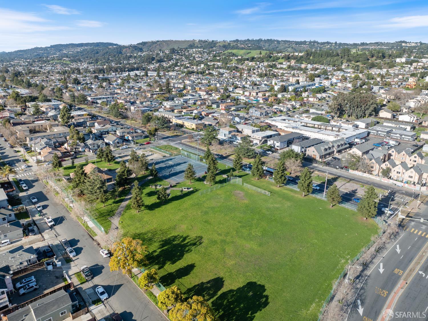 Detail Gallery Image 29 of 30 For 1931 98th Ave, Oakland,  CA 94603 - 3 Beds | 1 Baths