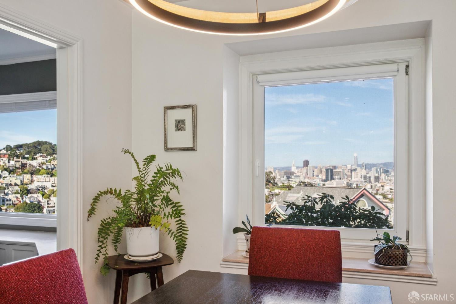 Detail Gallery Image 15 of 47 For 3348 Market St, San Francisco,  CA 94114 - 2 Beds | 2 Baths