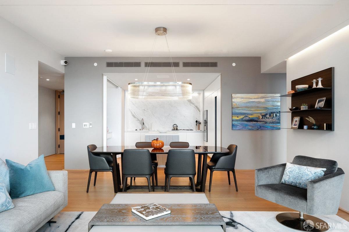 Detail Gallery Image 6 of 62 For 1 Steuart Ln #1702,  San Francisco,  CA 94115 - 2 Beds | 2/1 Baths