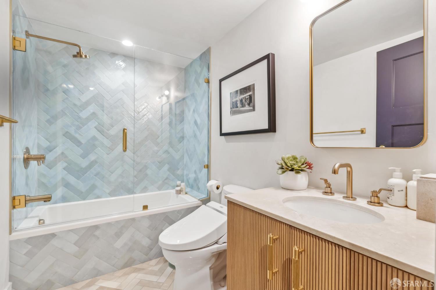 Detail Gallery Image 92 of 94 For 7 Seymour St, San Francisco,  CA 94115 - 5 Beds | 4/2 Baths