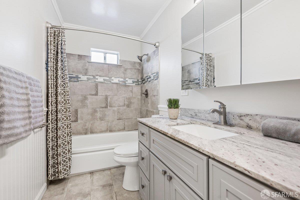 Detail Gallery Image 14 of 31 For 409 Pacific Ave, Pacifica,  CA 94044 - 2 Beds | 1 Baths