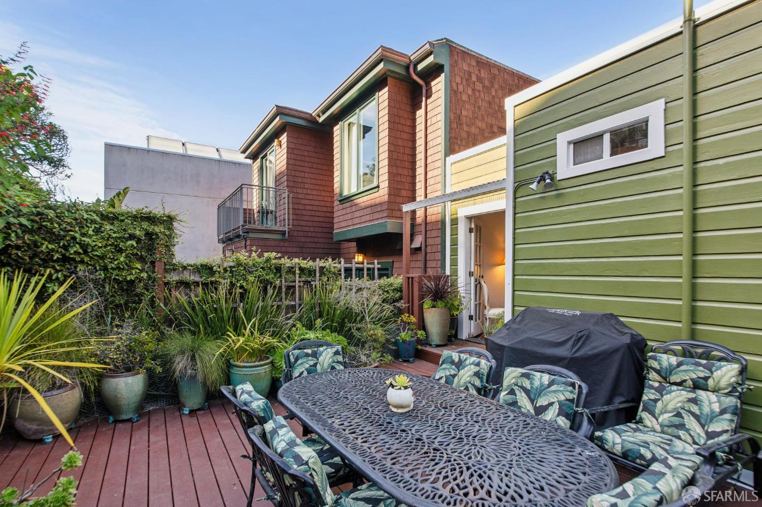 Detail Gallery Image 42 of 47 For 3348 Market St, San Francisco,  CA 94114 - 2 Beds | 2 Baths