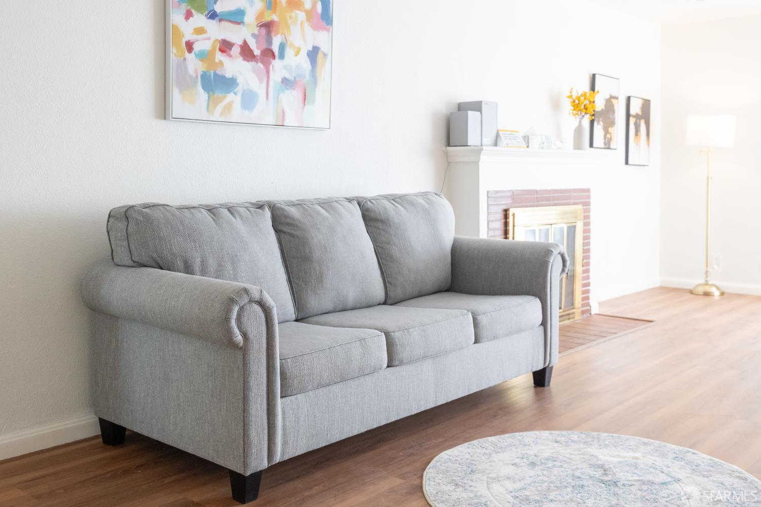 Detail Gallery Image 7 of 30 For 1931 98th Ave, Oakland,  CA 94603 - 3 Beds | 1 Baths