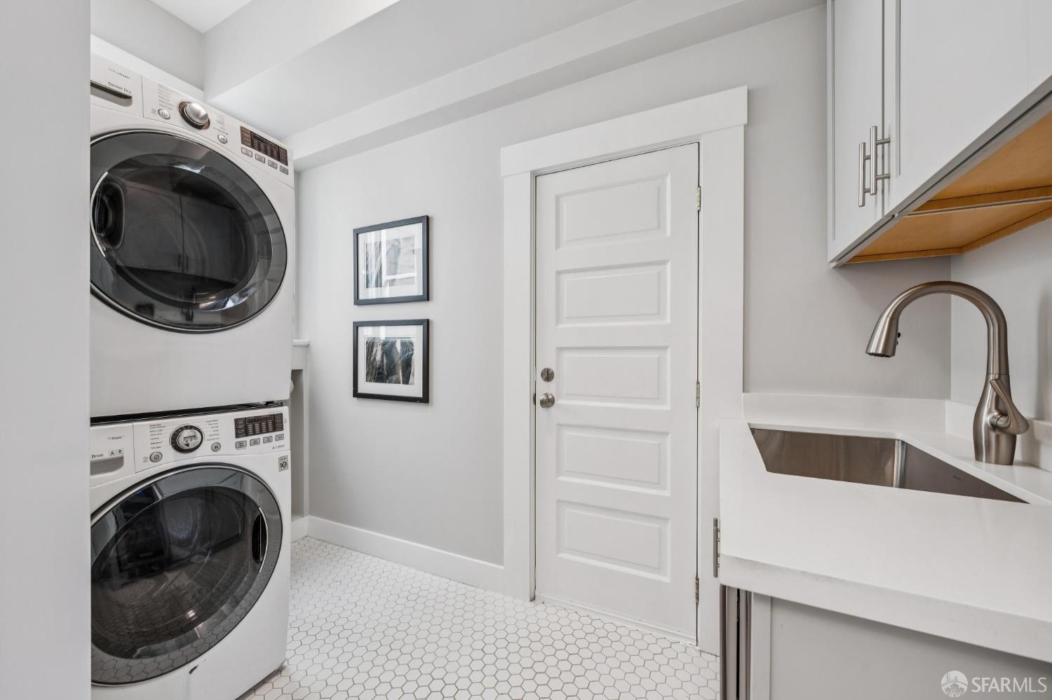 Photo #15: 426112629 Listing: Photo #15