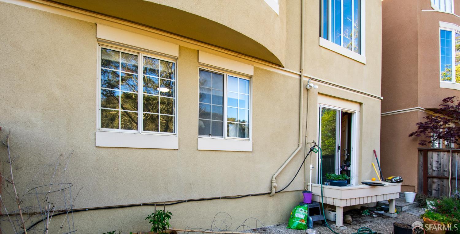 Detail Gallery Image 14 of 15 For 127 Knockash Hill, San Francisco,  CA 94127 - 1 Beds | 1 Baths