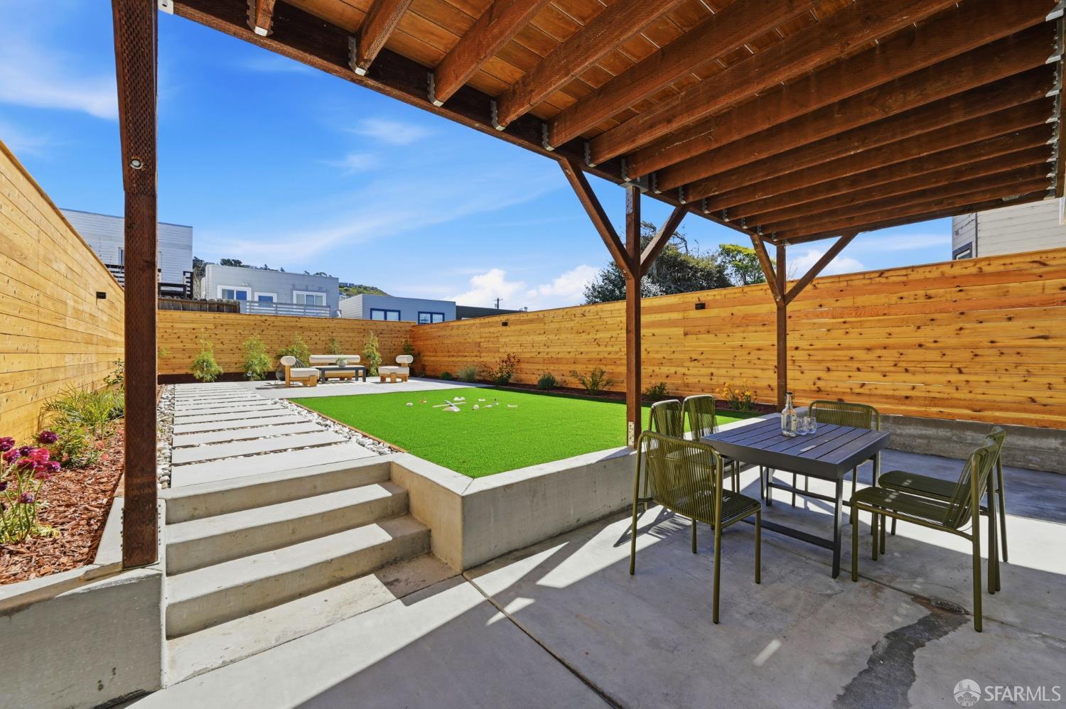 Detail Gallery Image 48 of 53 For 2124 18th Ave, San Francisco,  CA 94116 - 4 Beds | 3/1 Baths