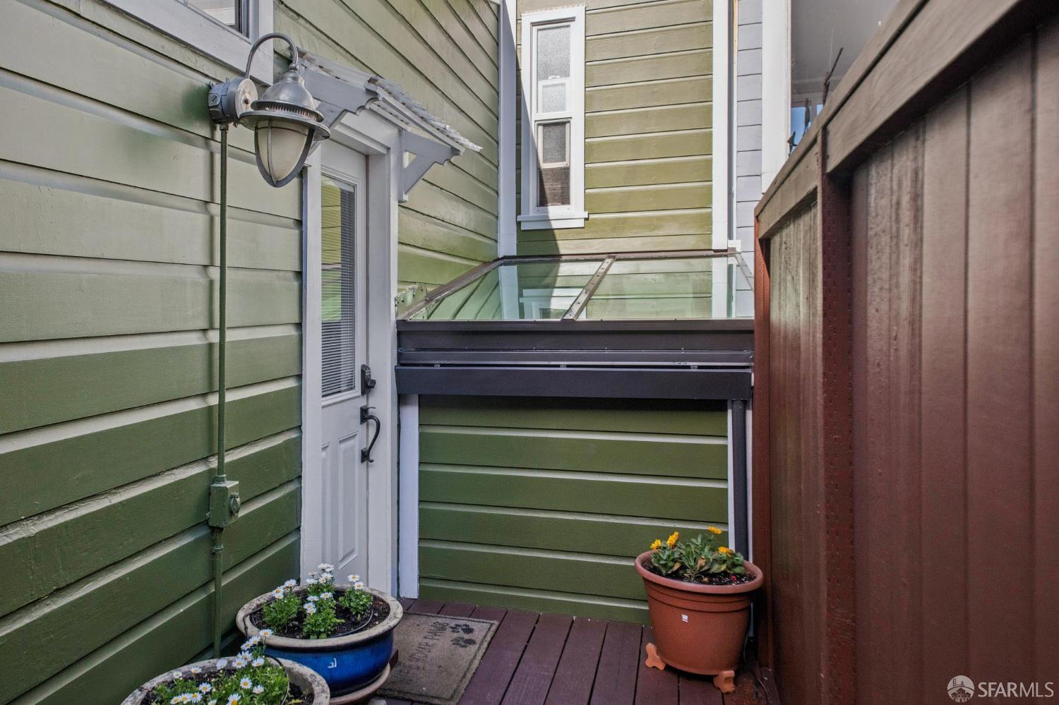 Detail Gallery Image 45 of 47 For 3348 Market St, San Francisco,  CA 94114 - 2 Beds | 2 Baths