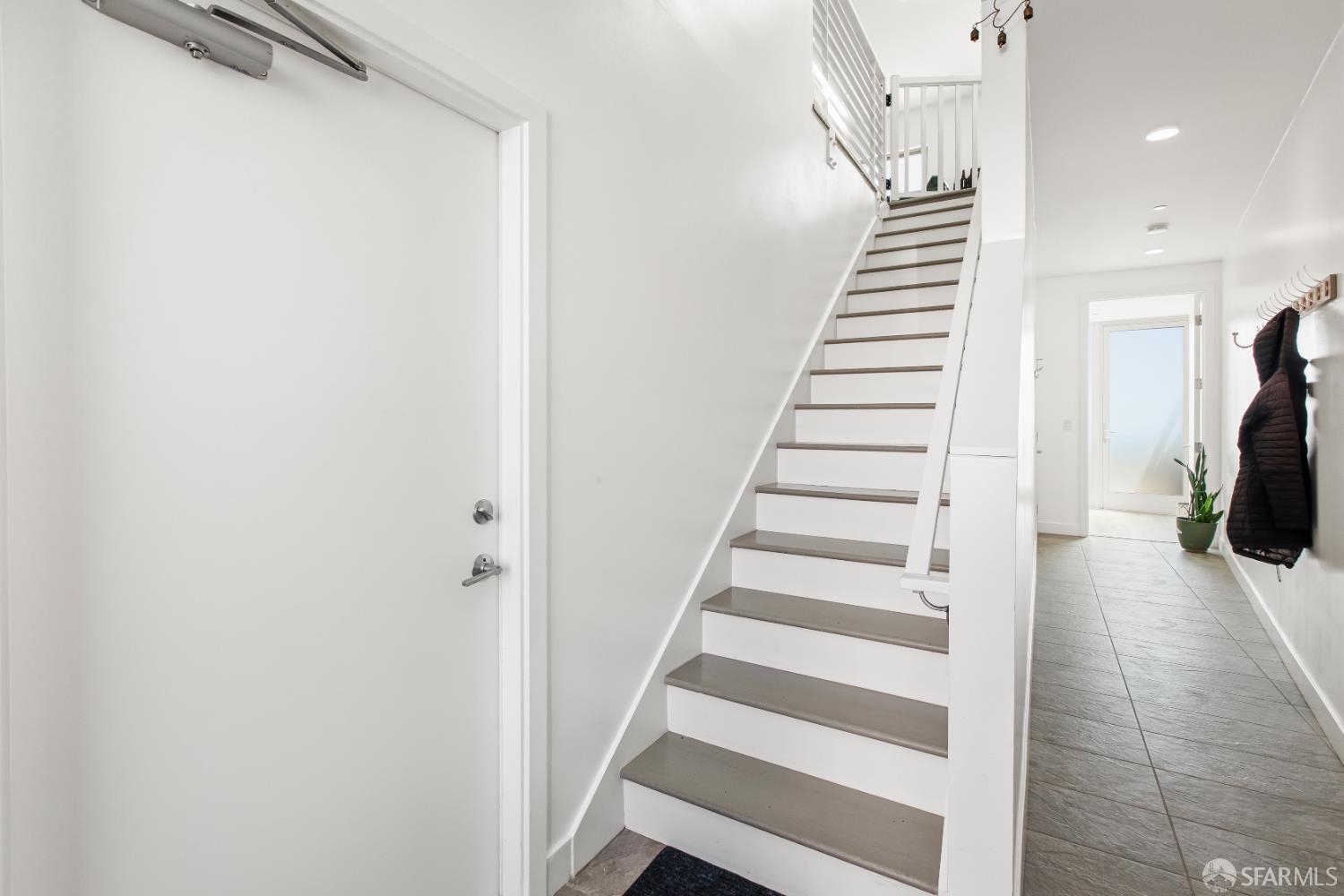 Photo #11: 426112671 Listing: Photo #11