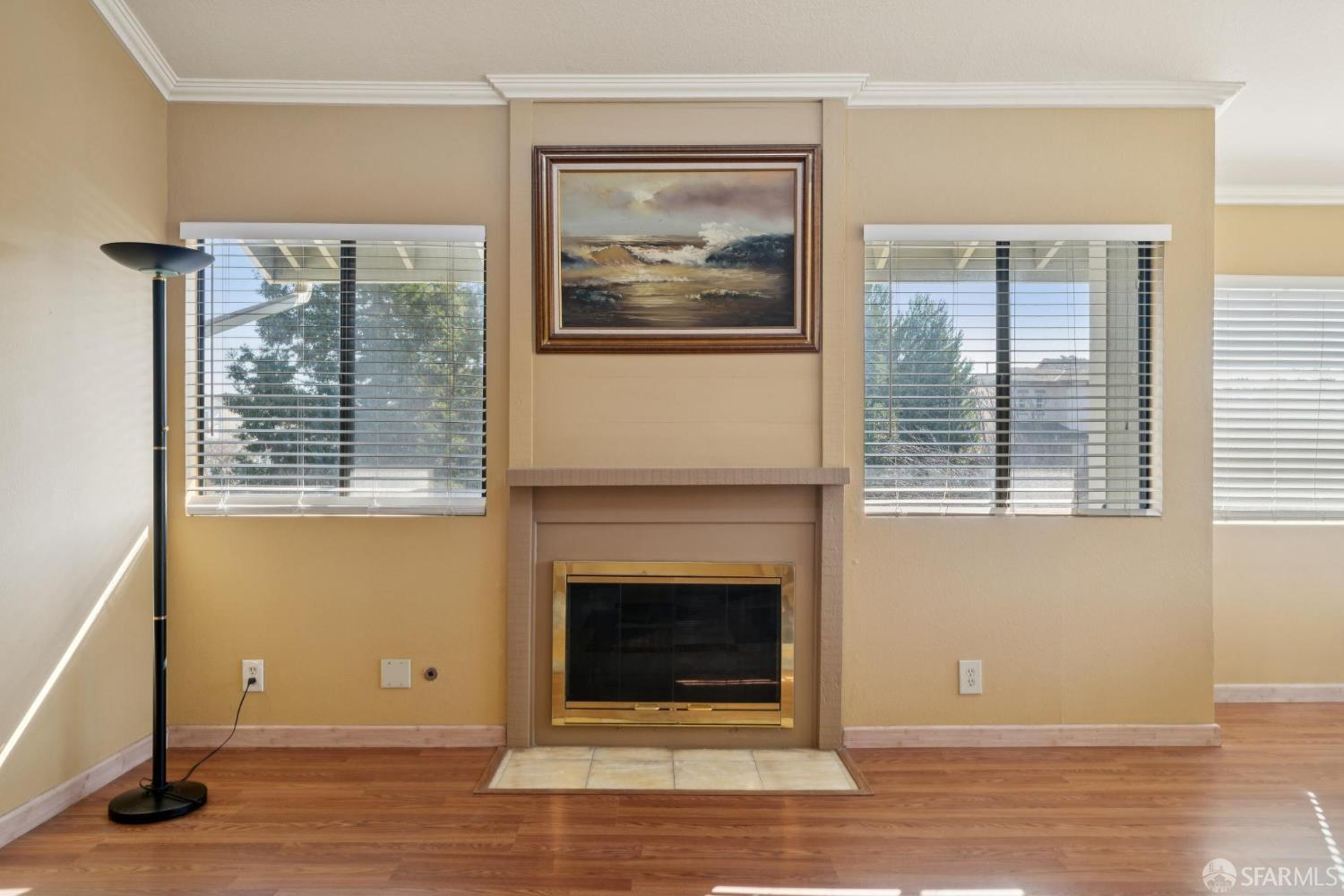 Detail Gallery Image 5 of 35 For 310 Atlas Dr #1,  Hercules,  CA 94547 - 2 Beds | 1/1 Baths