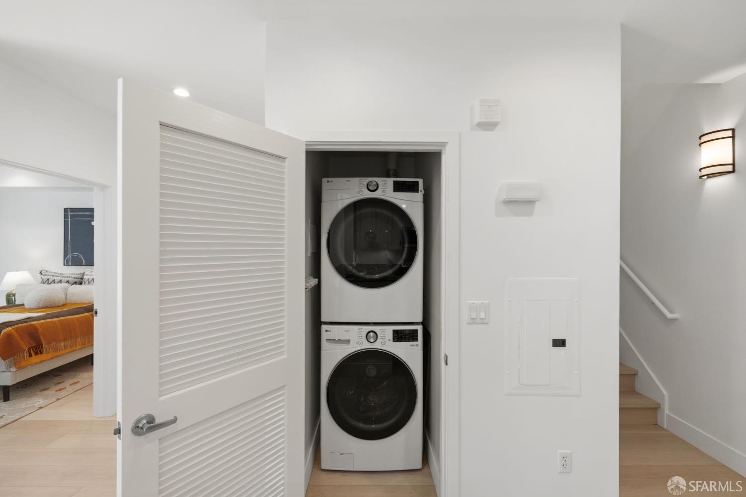 Detail Gallery Image 38 of 52 For 350 Broderick St #320,  San Francisco,  CA 94117 - 3 Beds | 3 Baths