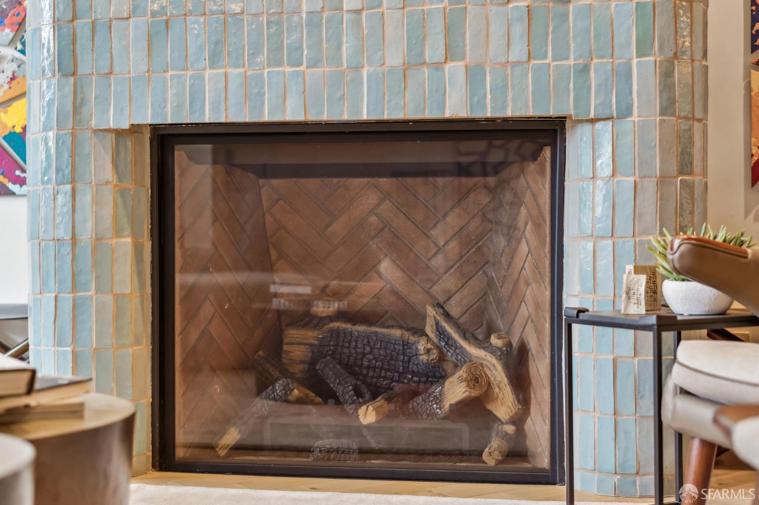 Detail Gallery Image 11 of 94 For 7 Seymour St, San Francisco,  CA 94115 - 5 Beds | 4/2 Baths