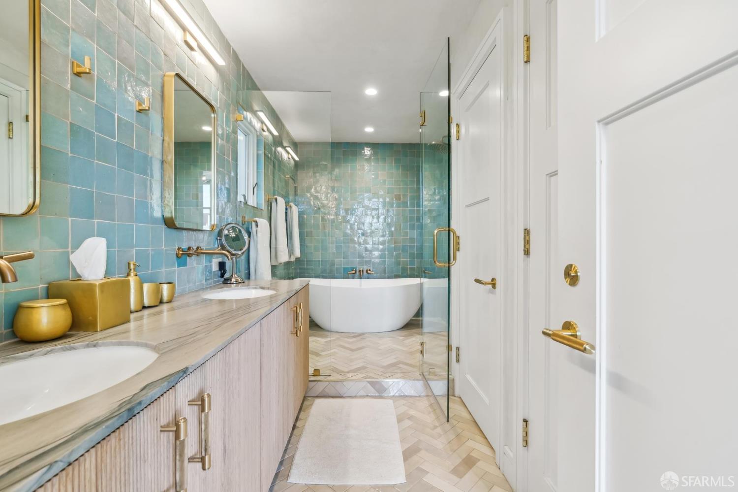 Detail Gallery Image 61 of 94 For 7 Seymour St, San Francisco,  CA 94115 - 5 Beds | 4/2 Baths