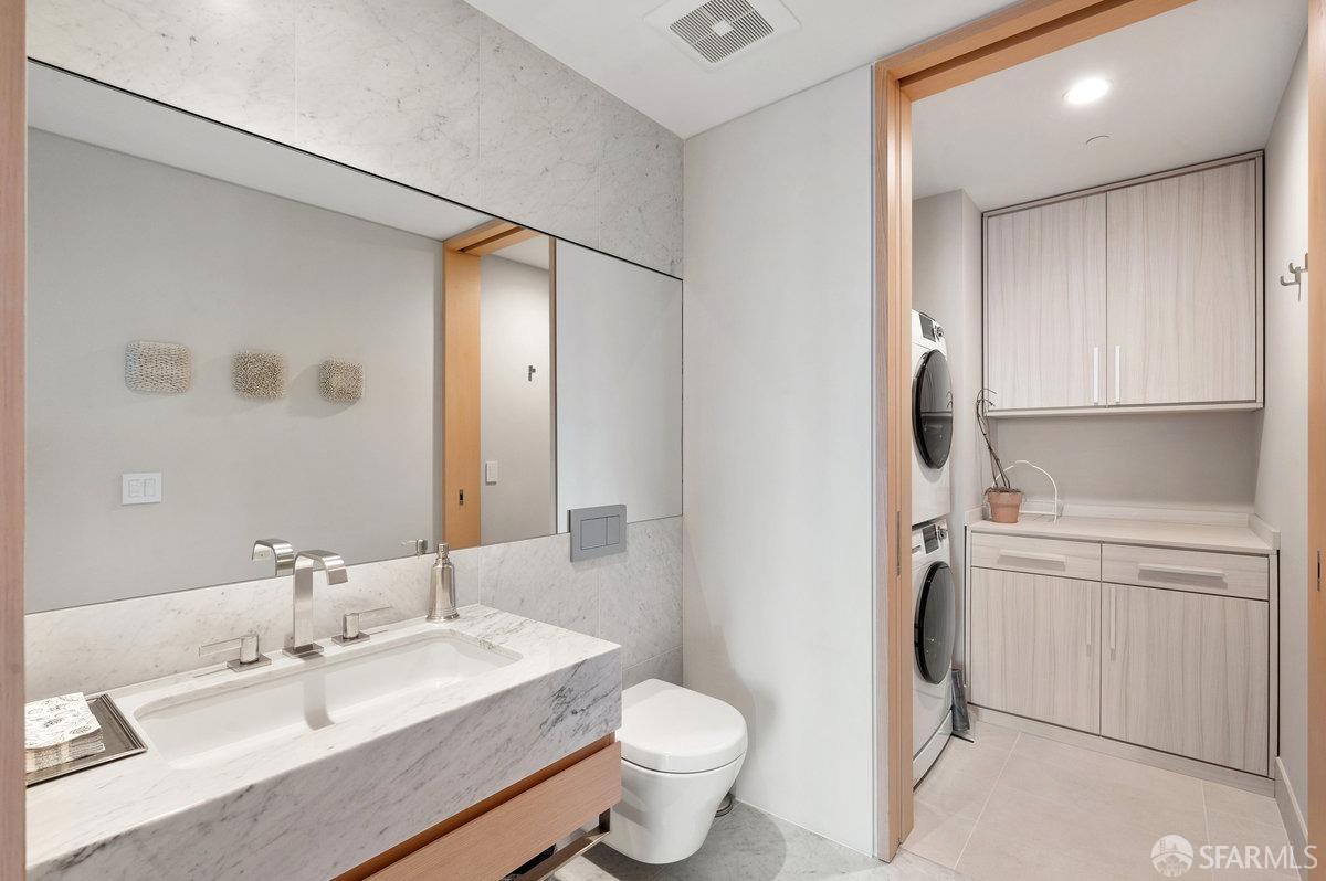 Detail Gallery Image 38 of 62 For 1 Steuart Ln #1702,  San Francisco,  CA 94115 - 2 Beds | 2/1 Baths