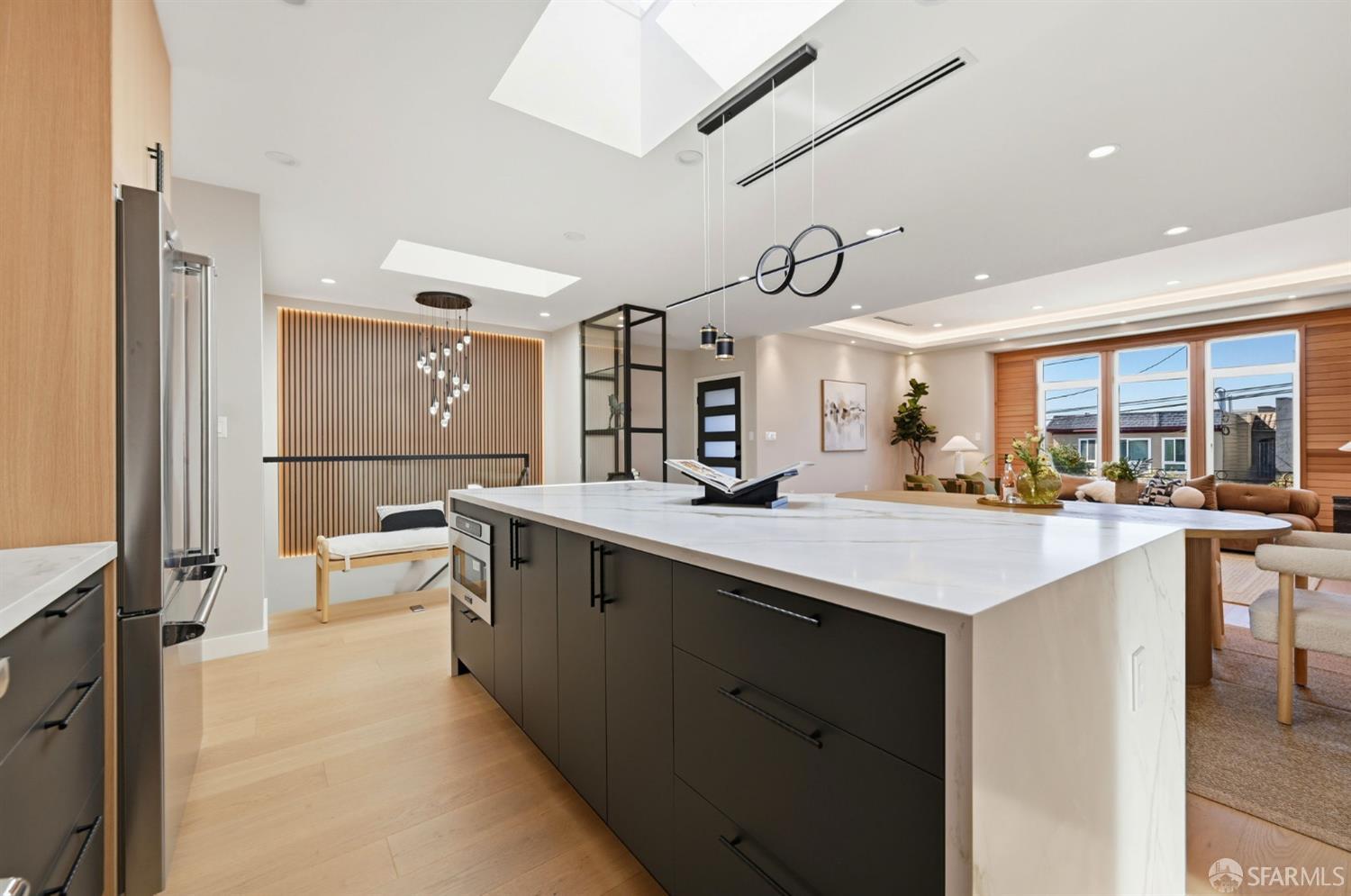 Detail Gallery Image 20 of 53 For 2124 18th Ave, San Francisco,  CA 94116 - 4 Beds | 3/1 Baths