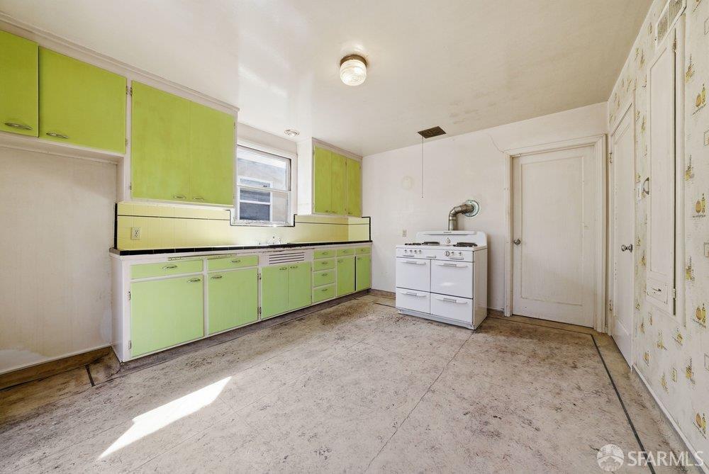 Detail Gallery Image 18 of 49 For 267 Milagra Dr, Pacifica,  CA 94044 - 3 Beds | 1 Baths