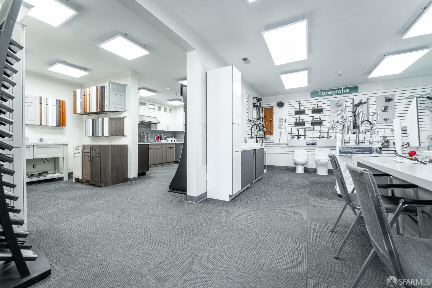 Detail Gallery Image 7 of 35 For 1435 Huntington Ave #C,  South San Francisco,  CA 94080 - – Beds | – Baths