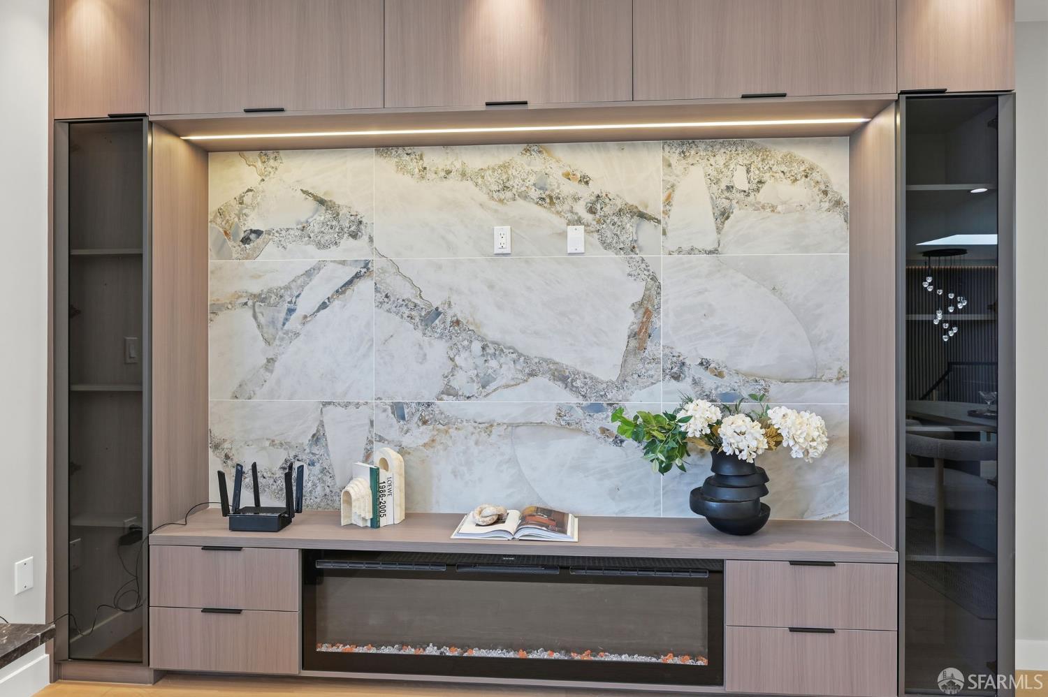 Detail Gallery Image 9 of 53 For 2124 18th Ave, San Francisco,  CA 94116 - 4 Beds | 3/1 Baths