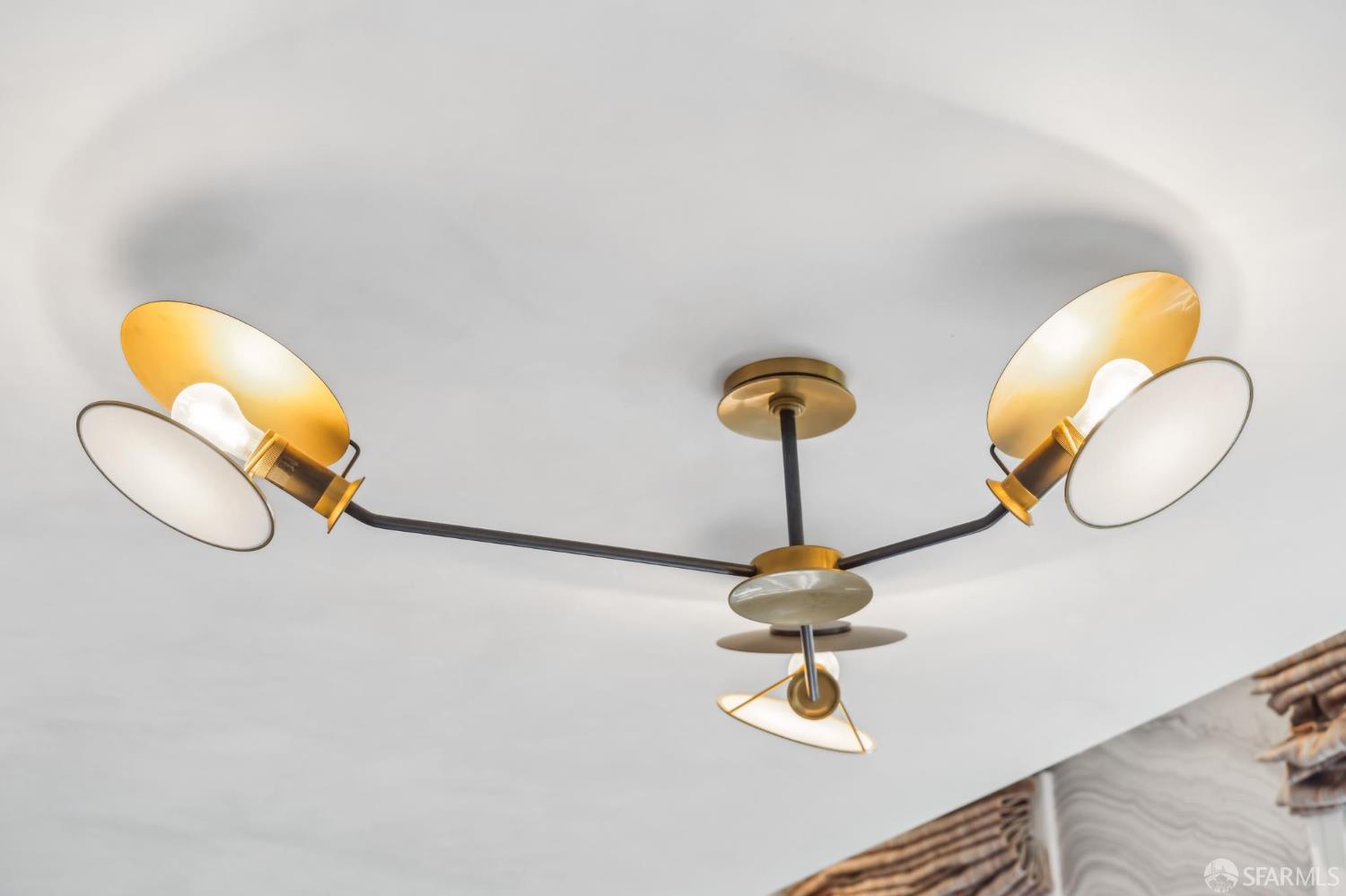 Detail Gallery Image 58 of 94 For 7 Seymour St, San Francisco,  CA 94115 - 5 Beds | 4/2 Baths