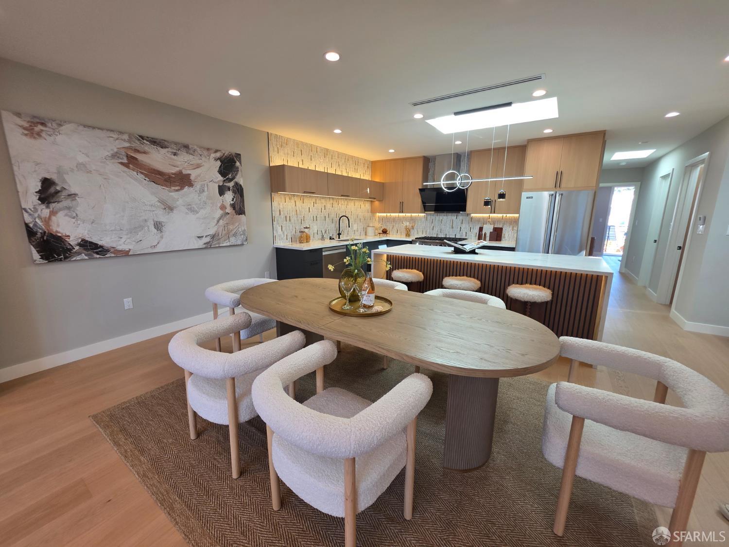 Detail Gallery Image 14 of 53 For 2124 18th Ave, San Francisco,  CA 94116 - 4 Beds | 3/1 Baths