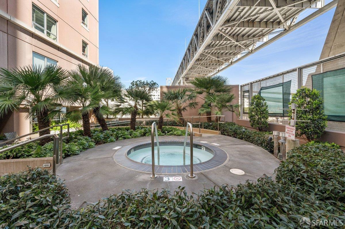 Photo #19: 426112578 Listing: Photo #19