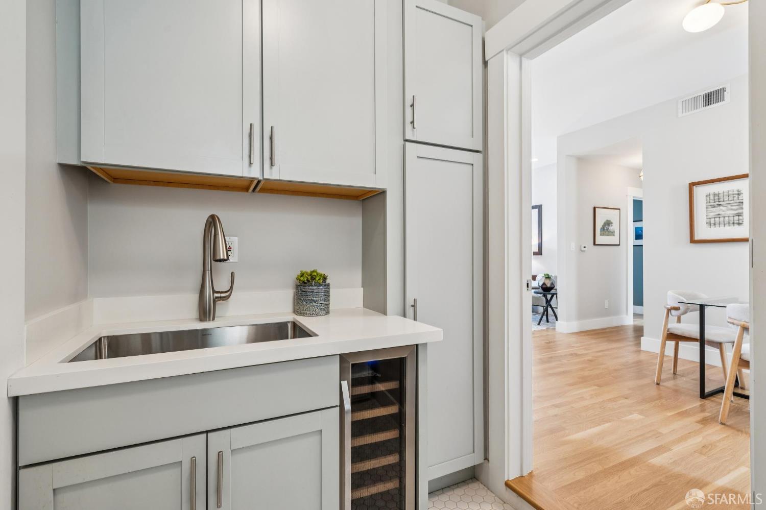 Photo #14: 426112629 Listing: Photo #14