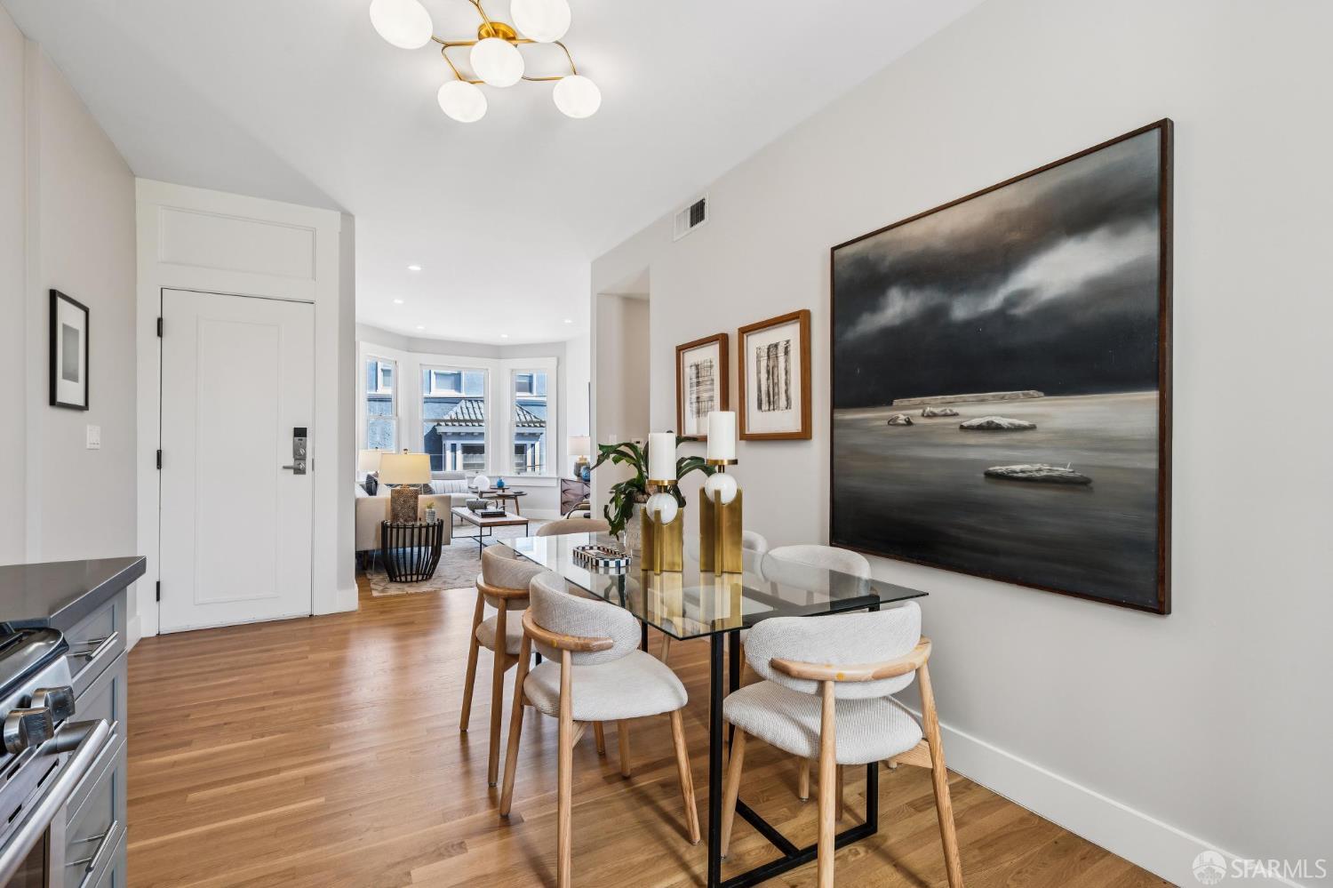 Photo #6: 426112629 Listing: Photo #6