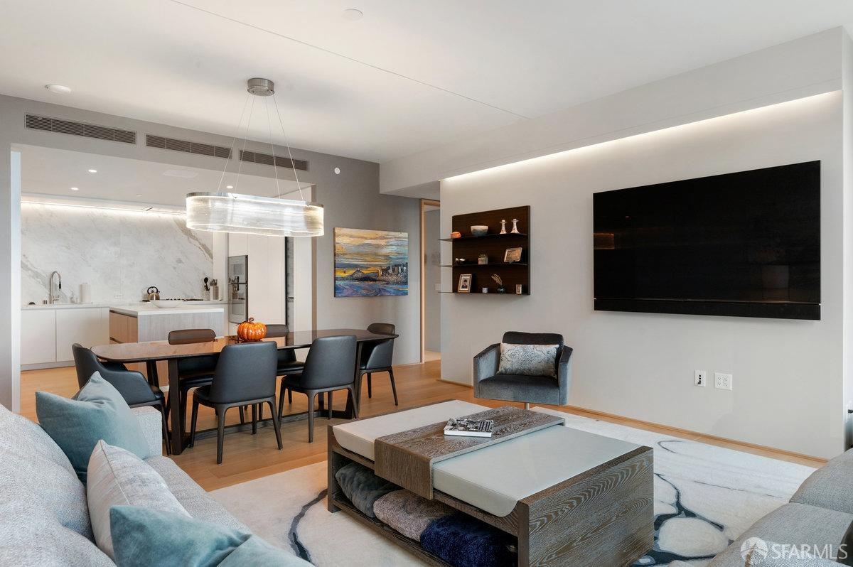 Detail Gallery Image 10 of 62 For 1 Steuart Ln #1702,  San Francisco,  CA 94115 - 2 Beds | 2/1 Baths