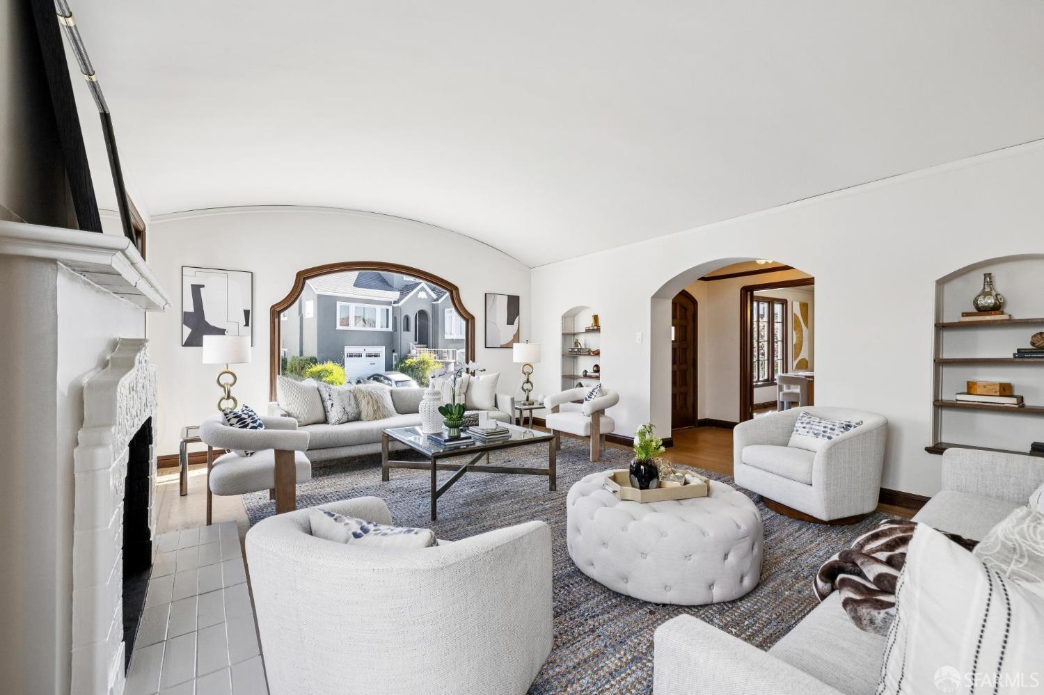 Detail Gallery Image 14 of 84 For 630 Darien Way, San Francisco,  CA 94127 - 4 Beds | 3 Baths