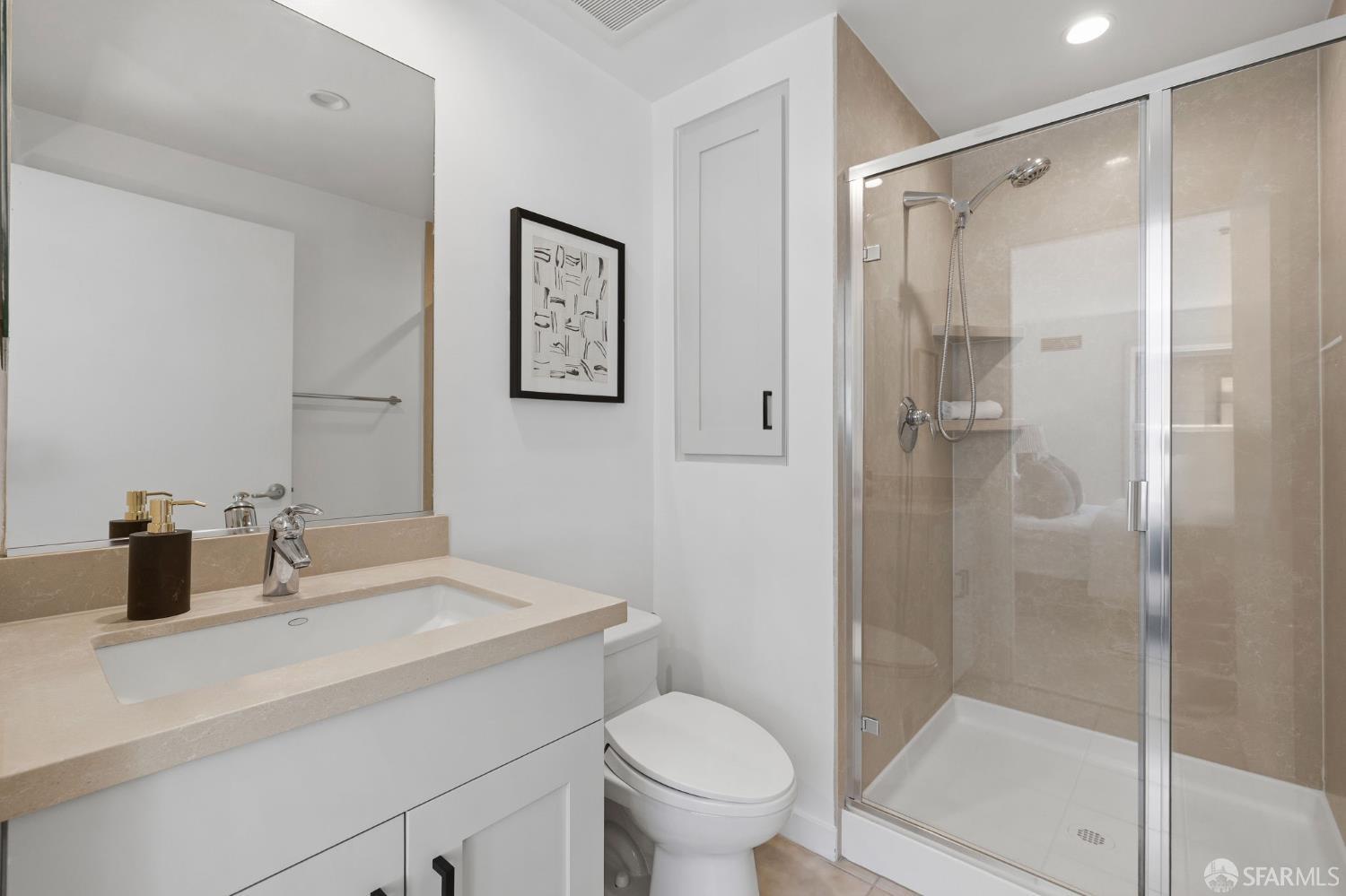 Detail Gallery Image 31 of 52 For 350 Broderick St #320,  San Francisco,  CA 94117 - 3 Beds | 3 Baths