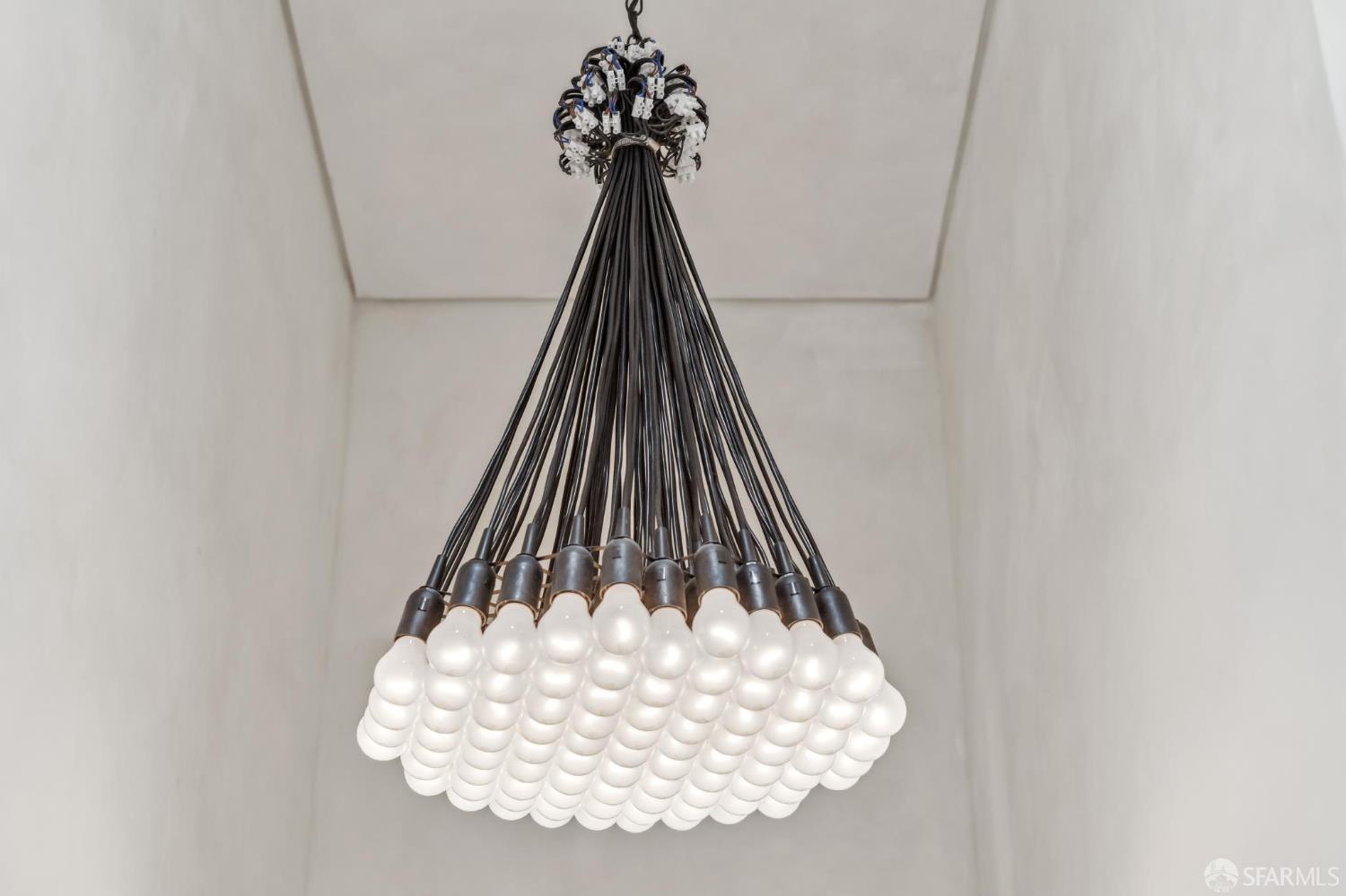 Detail Gallery Image 51 of 94 For 7 Seymour St, San Francisco,  CA 94115 - 5 Beds | 4/2 Baths