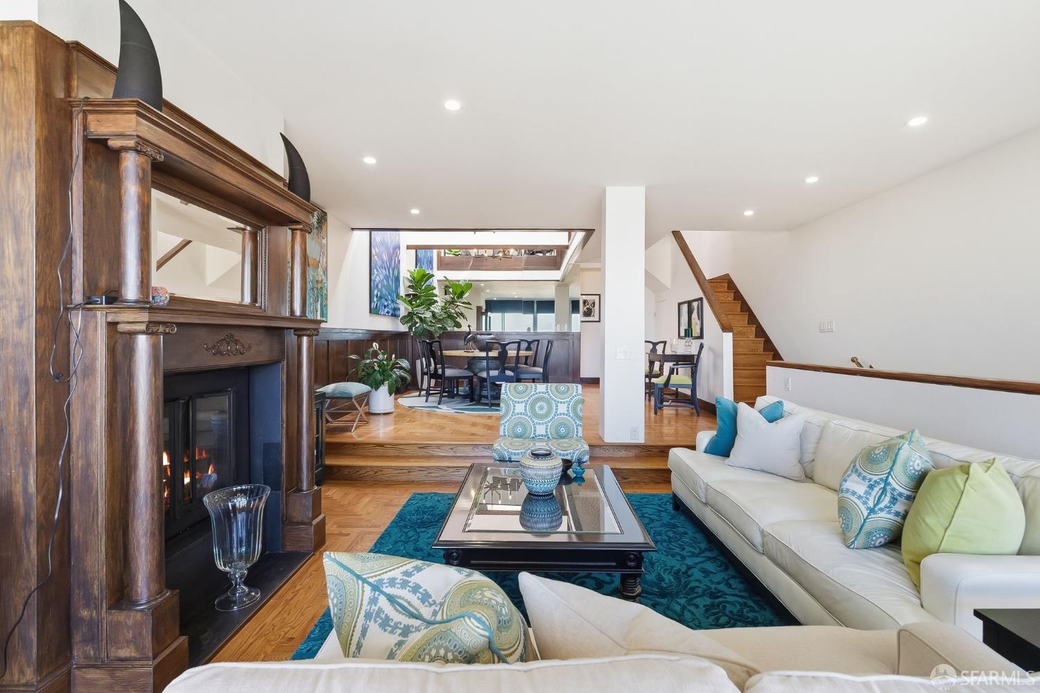 Detail Gallery Image 12 of 47 For 182 Carnelian Way, San Francisco,  CA 94131 - 3 Beds | 2/2 Baths