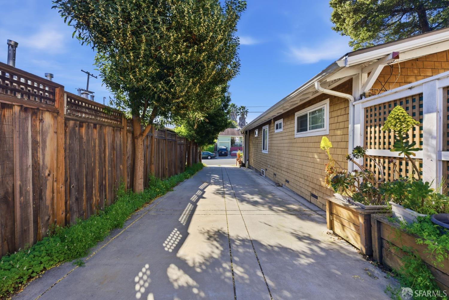 Detail Gallery Image 7 of 11 For 217 San Marco Ave, San Bruno,  CA 94066 - – Beds | – Baths