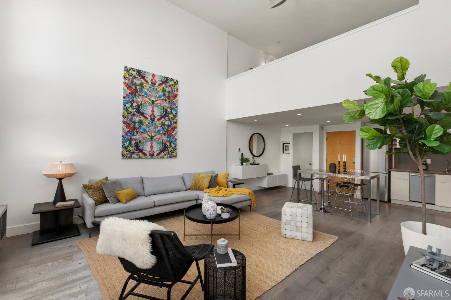 Photo #5: 426112915 Listing: Photo #5