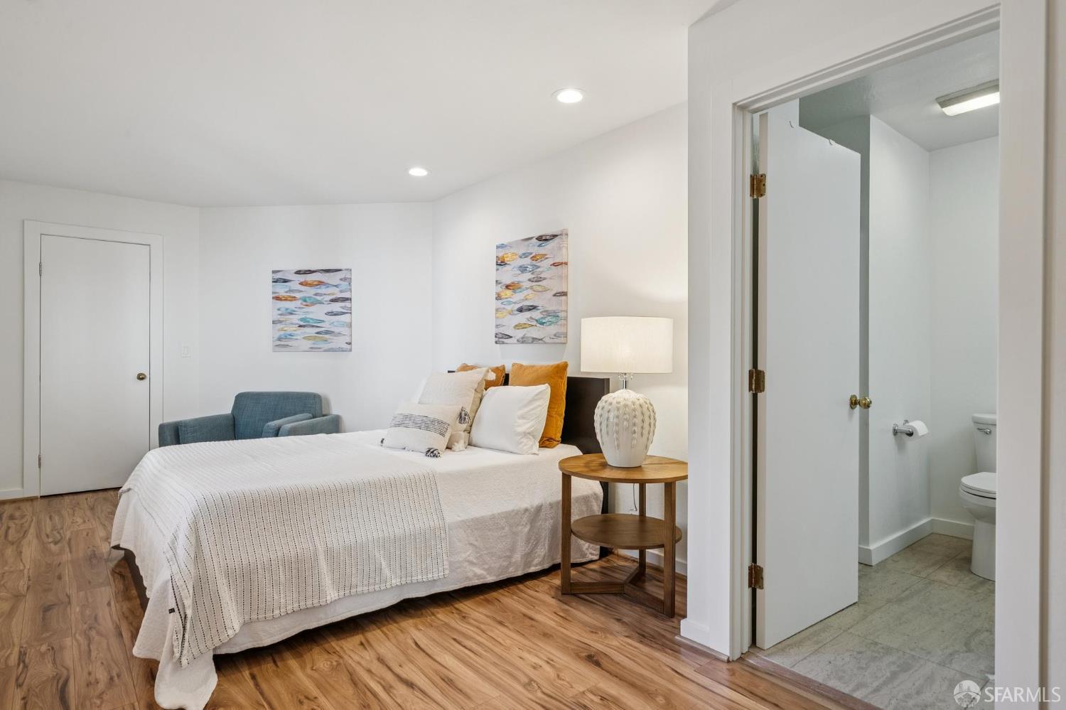 Detail Gallery Image 33 of 54 For 4743 Mountain Blvd, Oakland,  CA 94619 - 4 Beds | 3 Baths