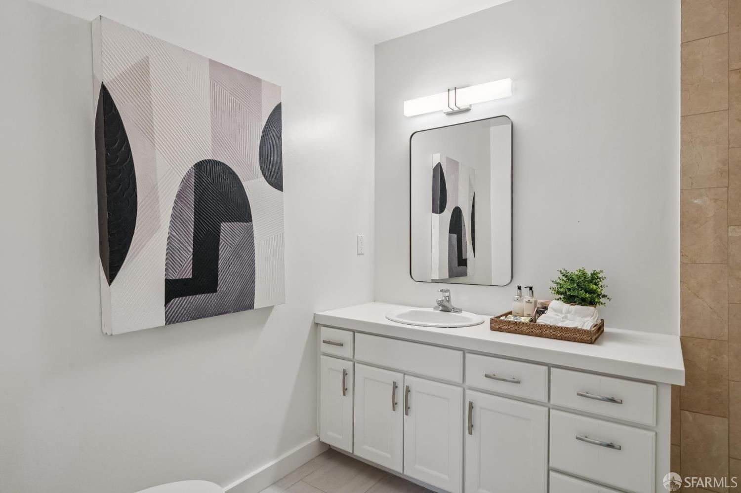 Detail Gallery Image 30 of 54 For 4743 Mountain Blvd, Oakland,  CA 94619 - 4 Beds | 3 Baths