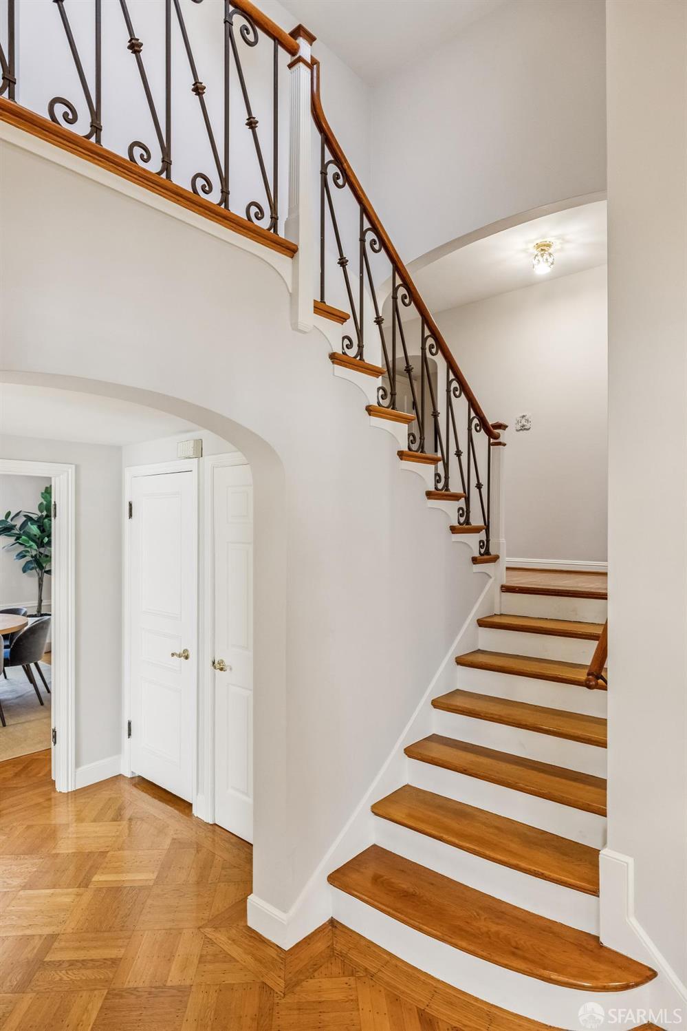 Detail Gallery Image 23 of 54 For 21 Lagunitas Dr, San Francisco,  CA 94132 - 3 Beds | 2/1 Baths