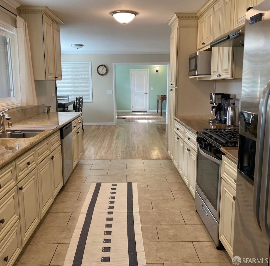 Detail Gallery Image 13 of 38 For 4052 Costado Rd, Pebble Beach,  CA 93953 - 3 Beds | 2 Baths