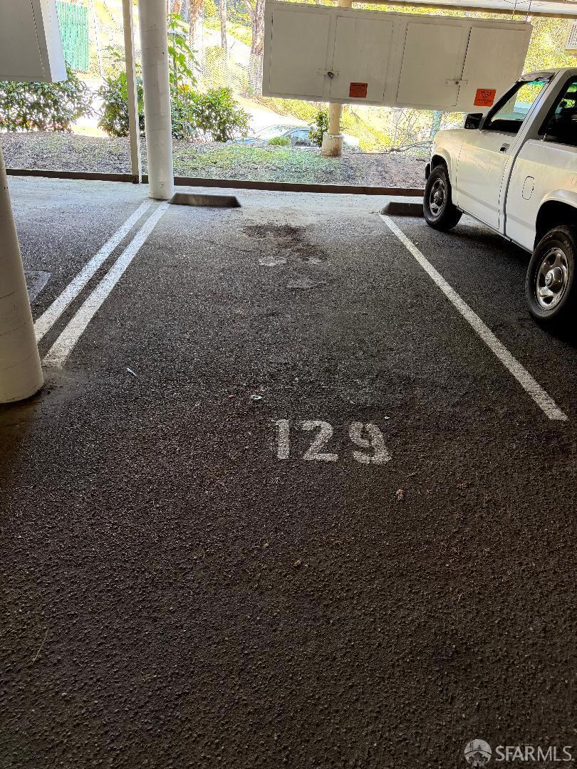 Photo #22: 426111951 Listing: Photo #22